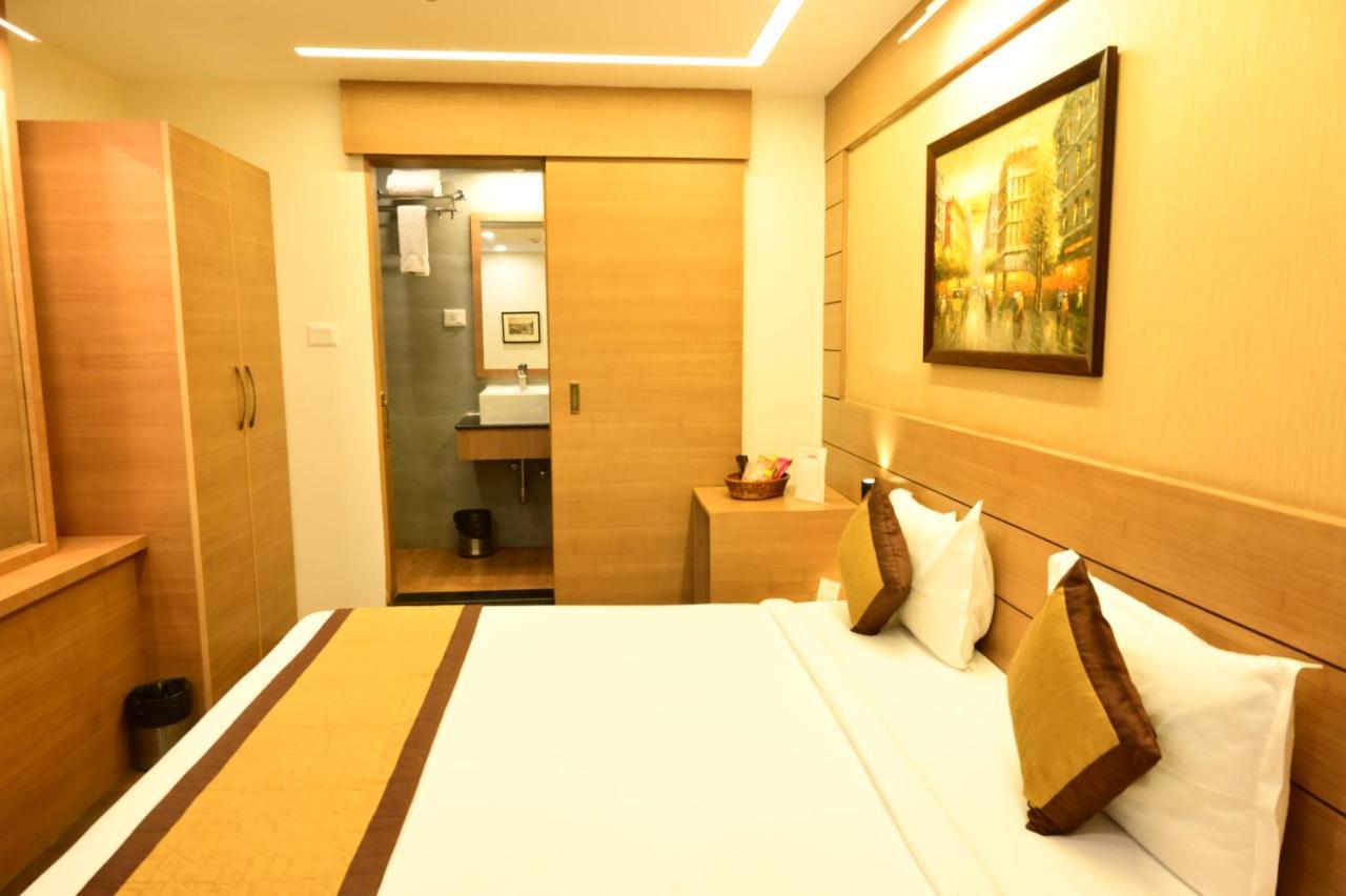 Hotel Silkhouse Premier Danapur Kültér fotó