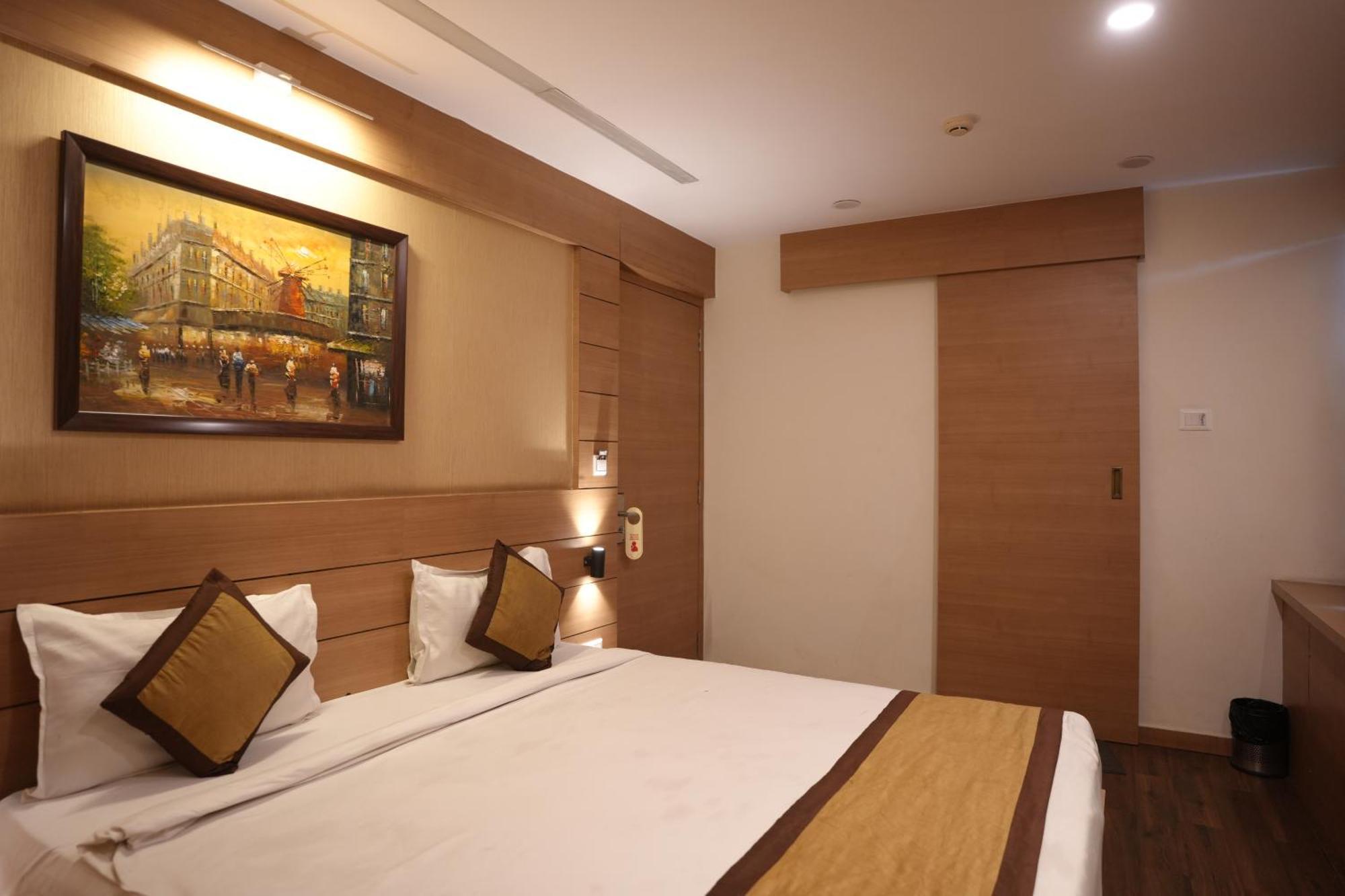 Hotel Silkhouse Premier Danapur Kültér fotó