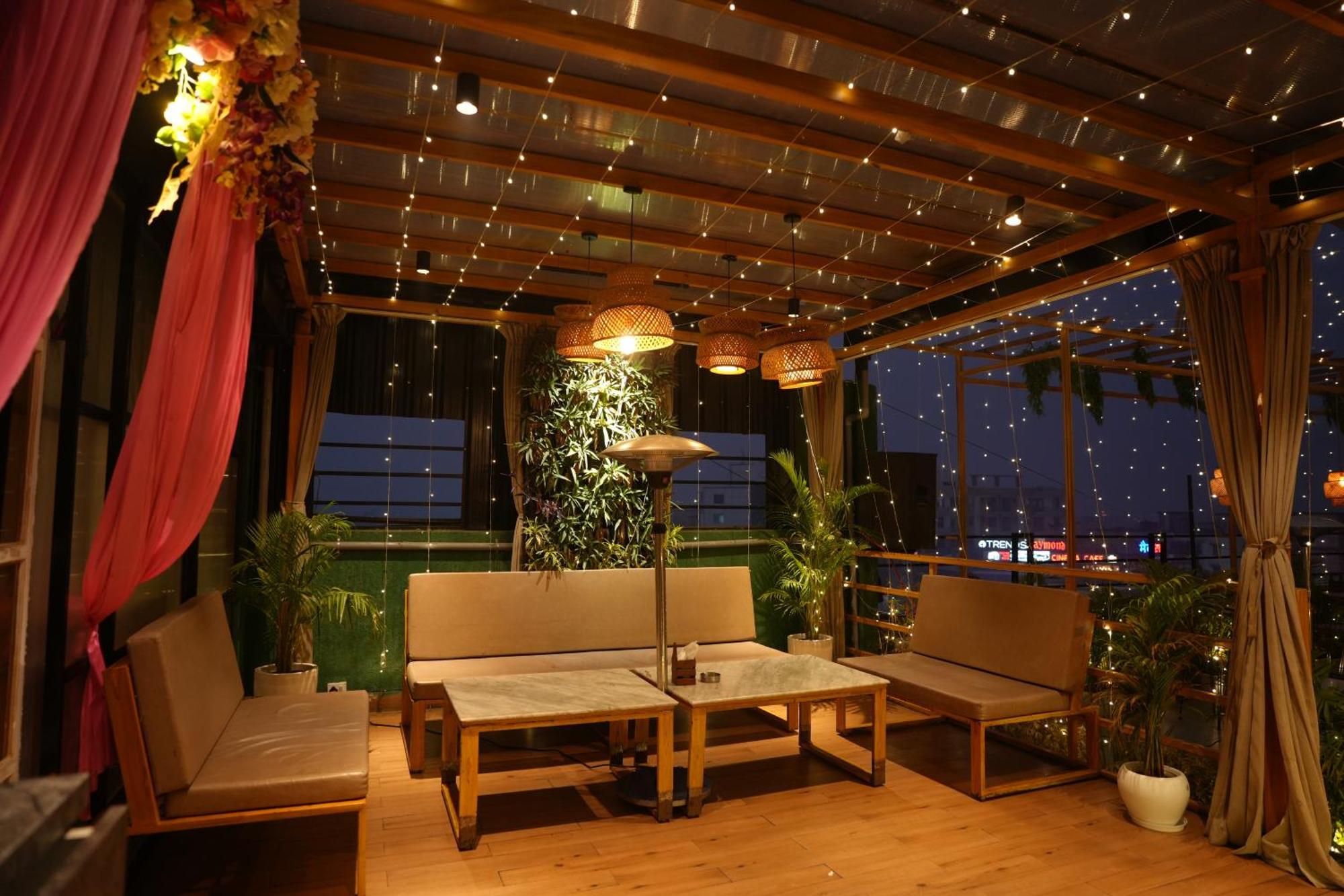 Hotel Silkhouse Premier Danapur Kültér fotó