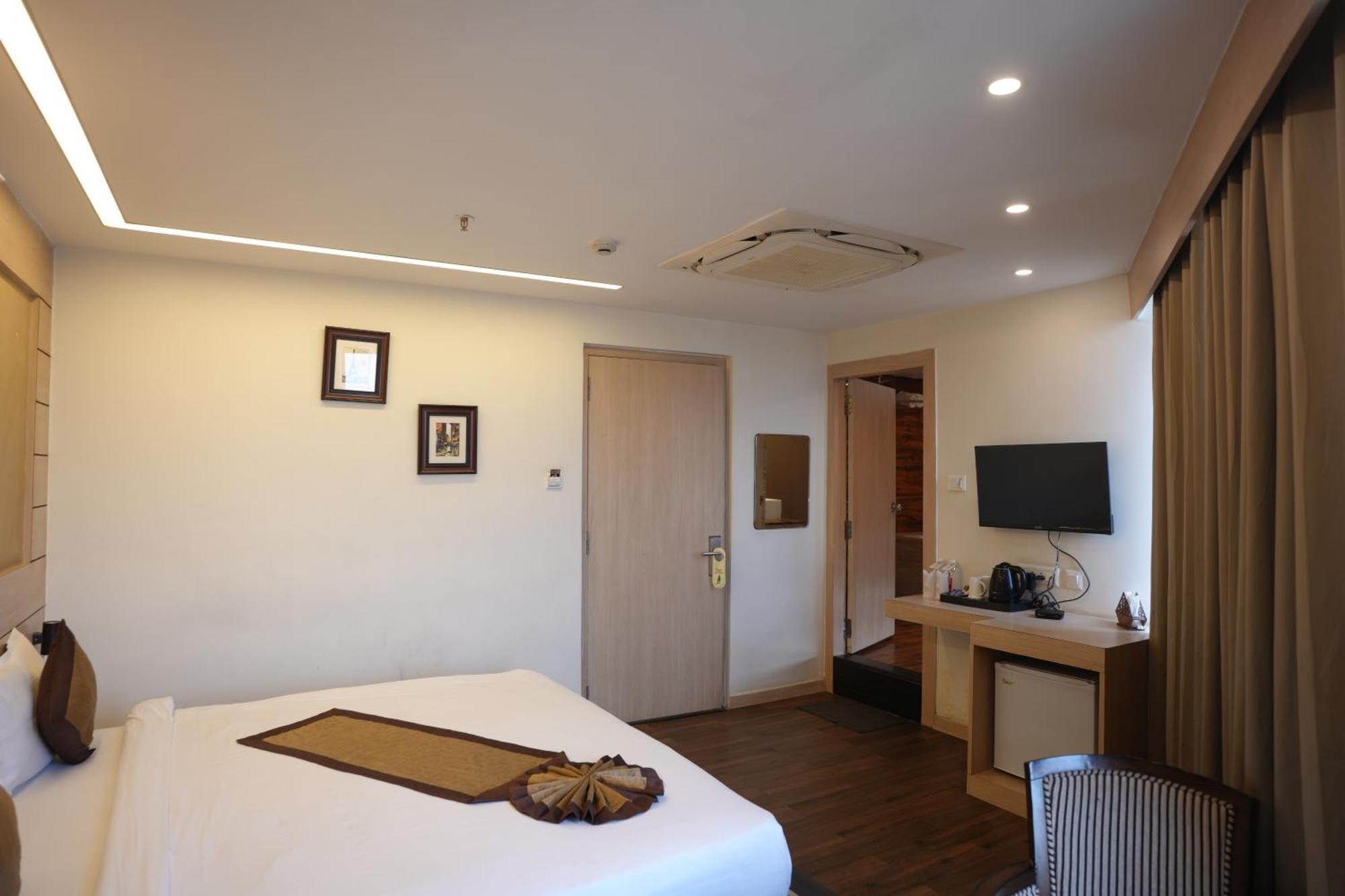 Hotel Silkhouse Premier Danapur Kültér fotó